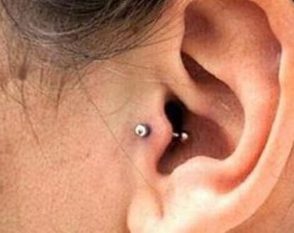 PIERCINGS